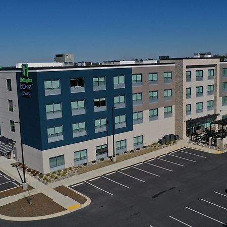 Holiday Inn Express & Suites Richburg By Ihg Exterior photo