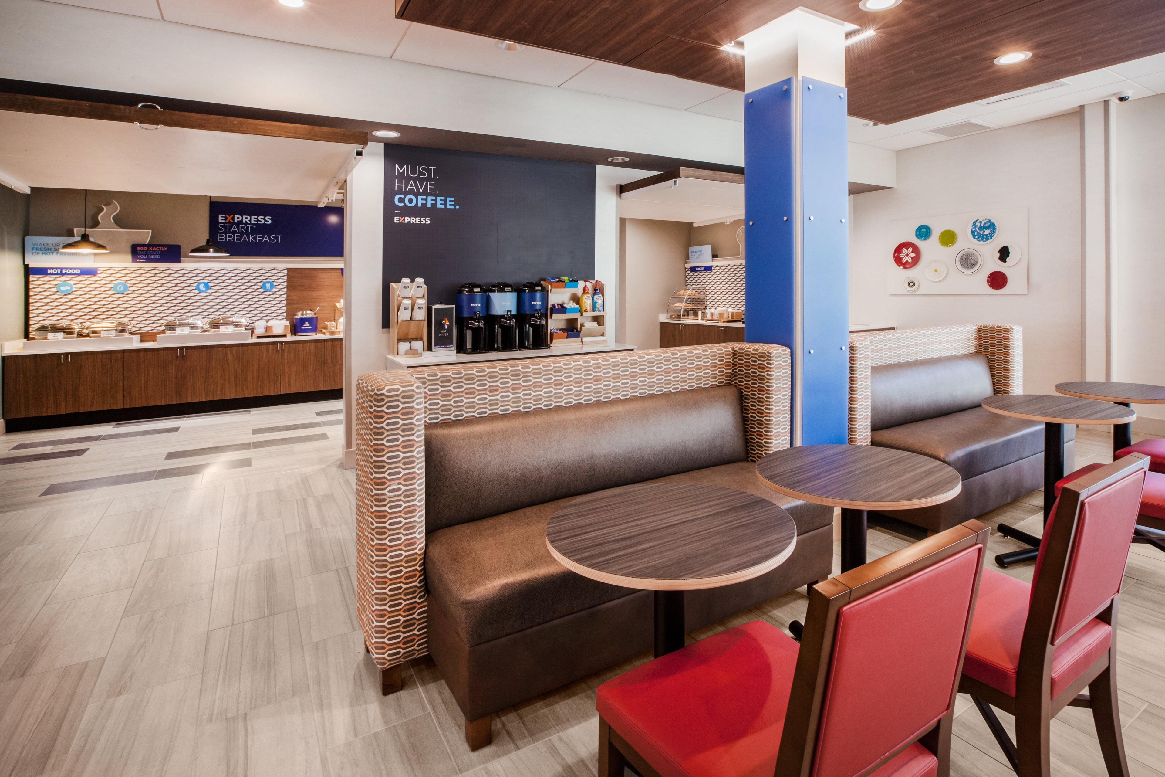 Holiday Inn Express & Suites Richburg By Ihg Exterior photo